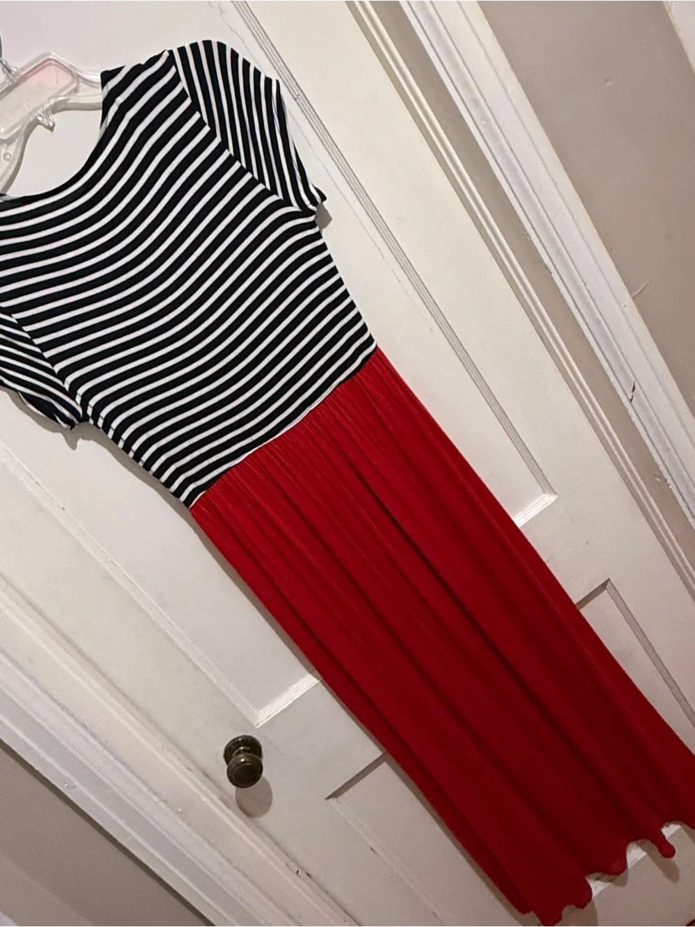 Espresso Women's XL Red Pleated Maxi Dress